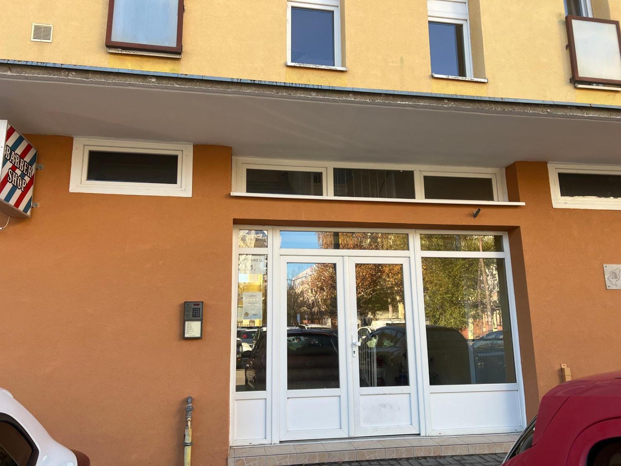 Centrum Apartman Kaposvár Eksteriør billede